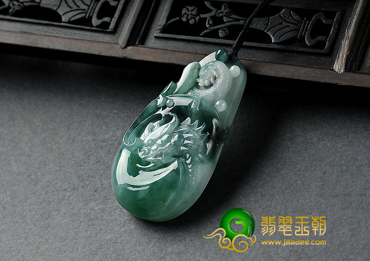糯冰种飘花缅甸翡翠A货鱼龙变挂件