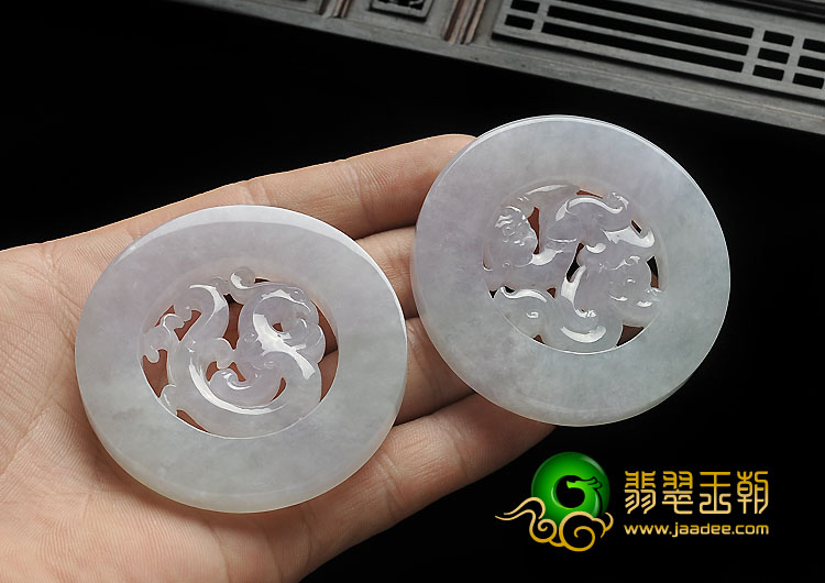 糯冰种春带彩缅甸翡翠A货龙凤牌挂件（一对）
