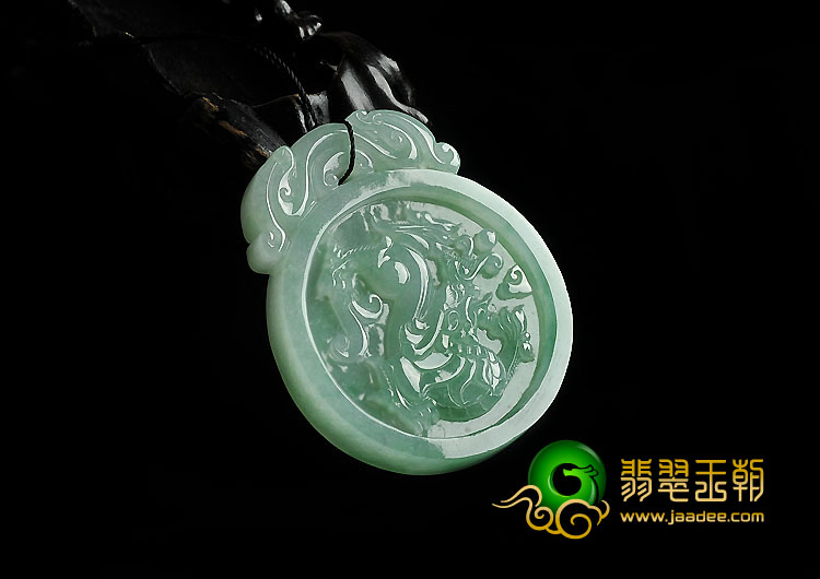 糯冰种晴水缅甸翡翠A货仿古龙牌挂件