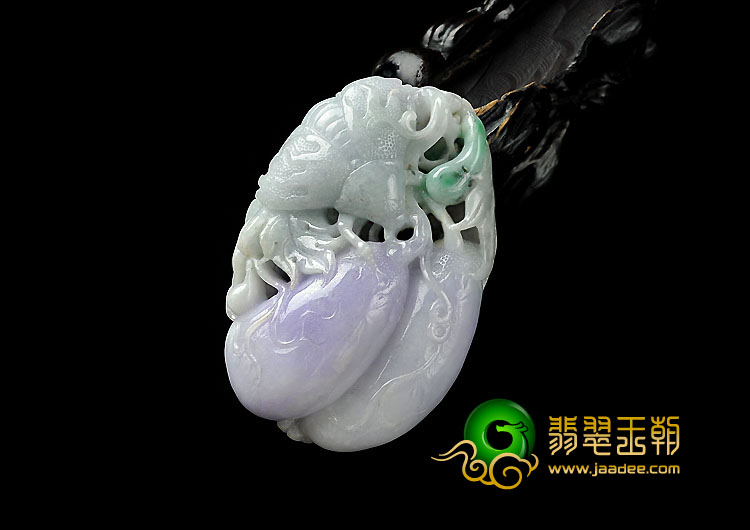 细糯种春带彩缅甸翡翠A货飞黄腾达挂件