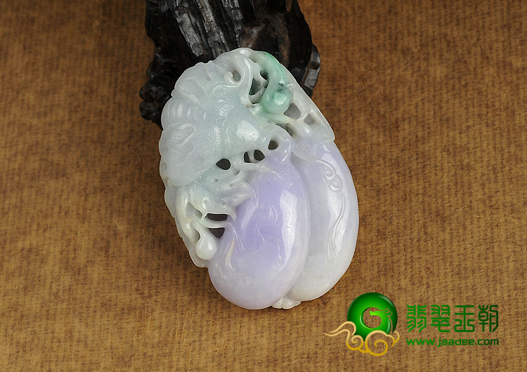 细糯种春带彩缅甸翡翠A货飞黄腾达挂件