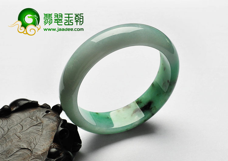 糯冰种淡翠色缅甸翡翠A货手镯（54.1mm）