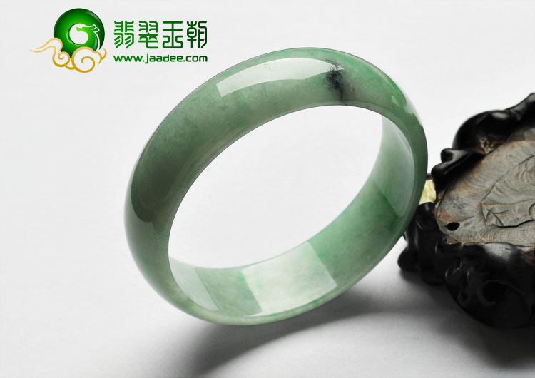 糯冰种飘翠缅甸翡翠A货手镯（57mm）