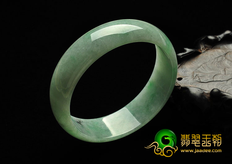 糯冰种飘翠缅甸翡翠A货手镯（57mm）