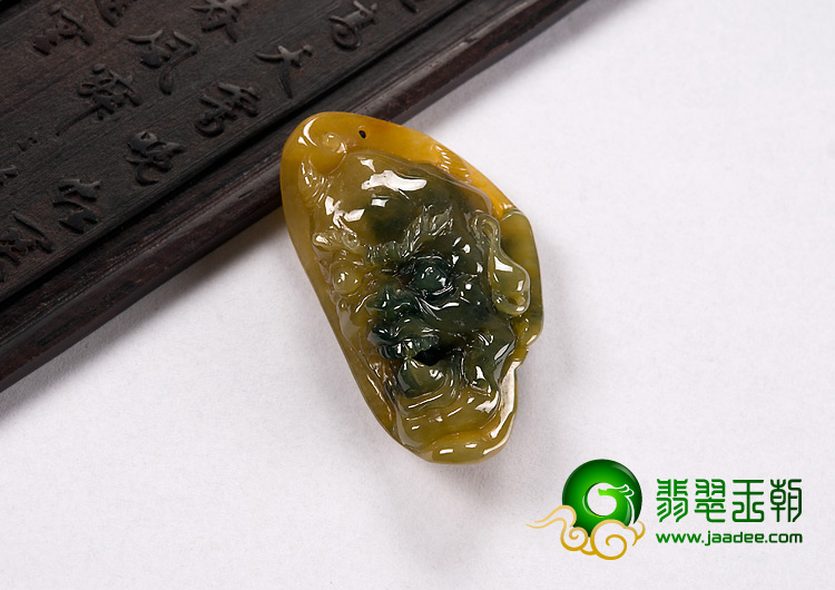 糯冰种褐黄翡缅甸翡翠A货鬼头挂件