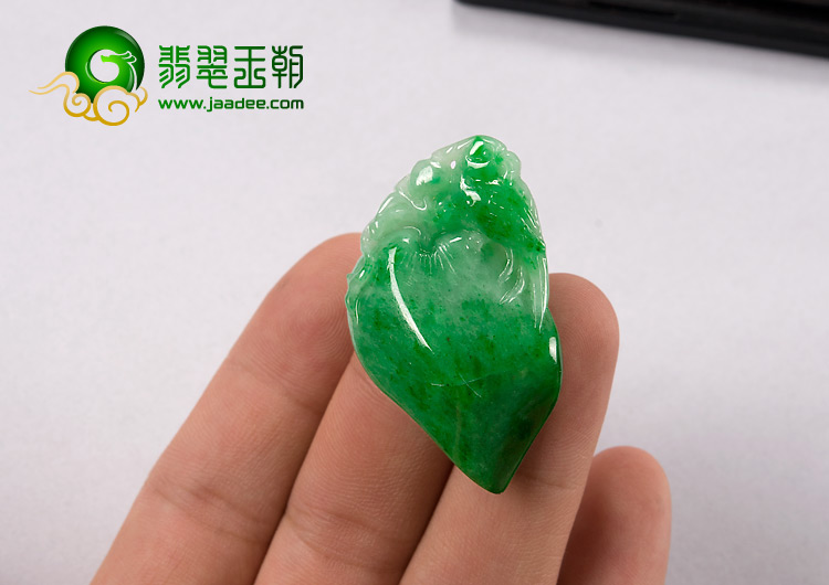 糯冰种阳绿缅甸翡翠A货寿桃挂件