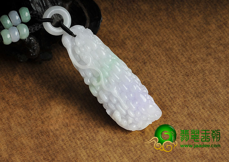 糯冰种春带彩缅甸翡翠A货苦尽甘来挂件