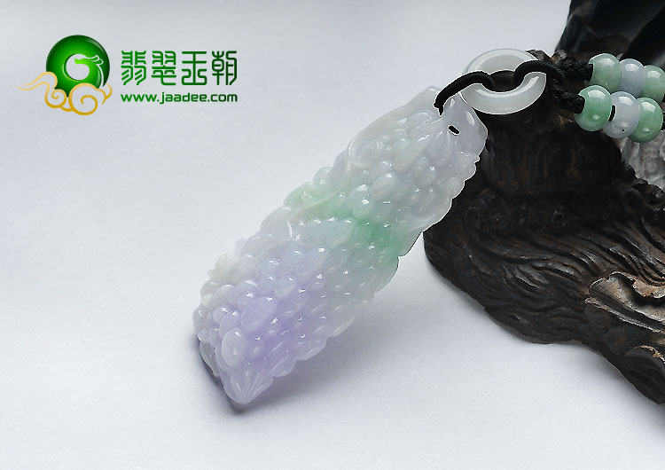 糯冰种春带彩缅甸翡翠A货苦尽甘来挂件