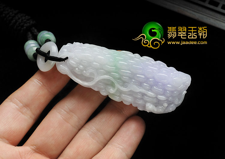 糯冰种春带彩缅甸翡翠A货苦尽甘来挂件