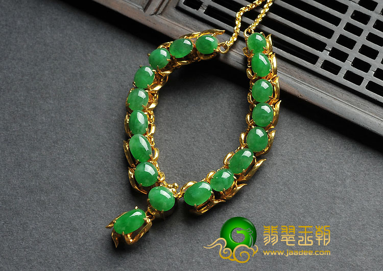 冰种阳绿缅甸翡翠A货项链面（一批走）