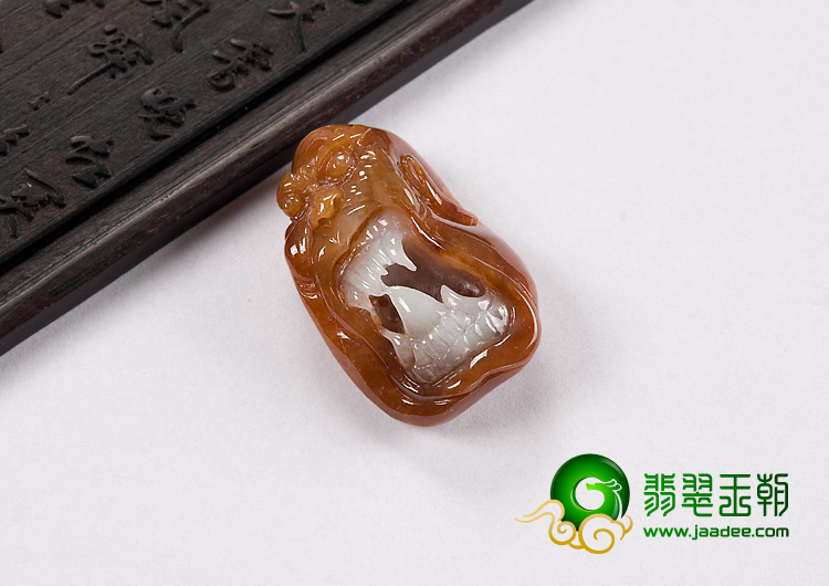 糯冰种褐红翡缅甸翡翠A货辟邪挂件