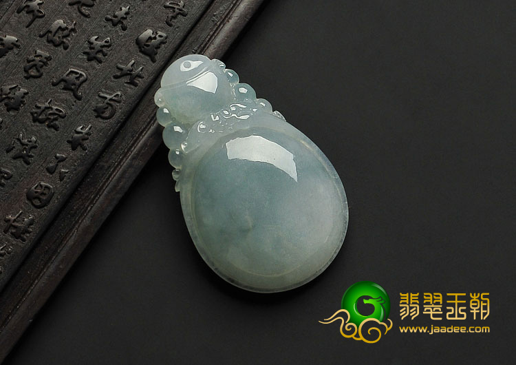 糯冰种晴水缅甸翡翠A货福在眼前挂件