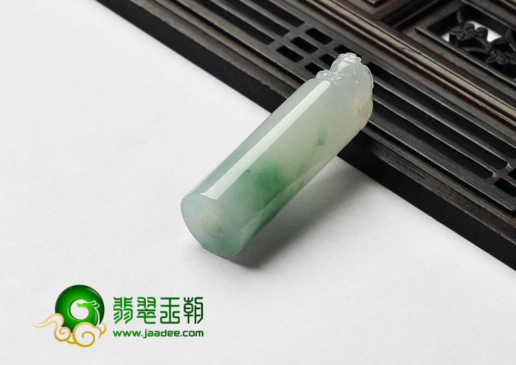 糯冰种飘花缅甸翡翠A货招财进宝挂件