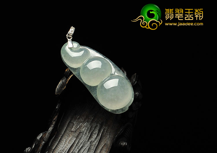 冰种晴水缅甸翡翠A货豆子挂件