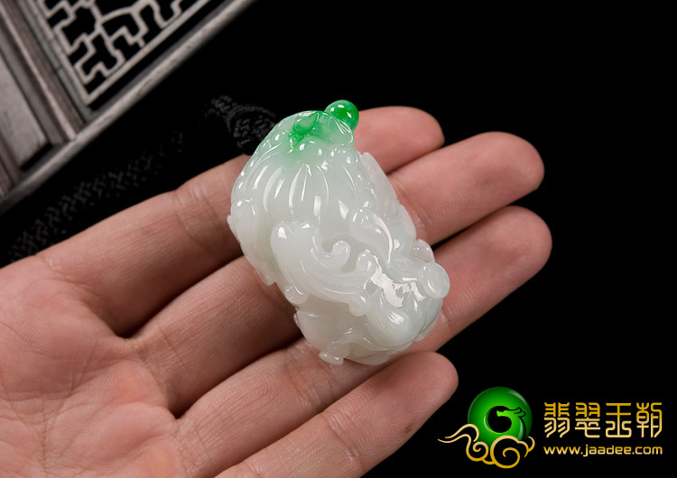 feicui糯冰种飘翠缅甸翡翠A货貔貅挂件