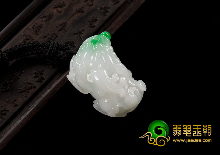 feicui糯冰种飘翠缅甸翡翠A货貔貅挂件