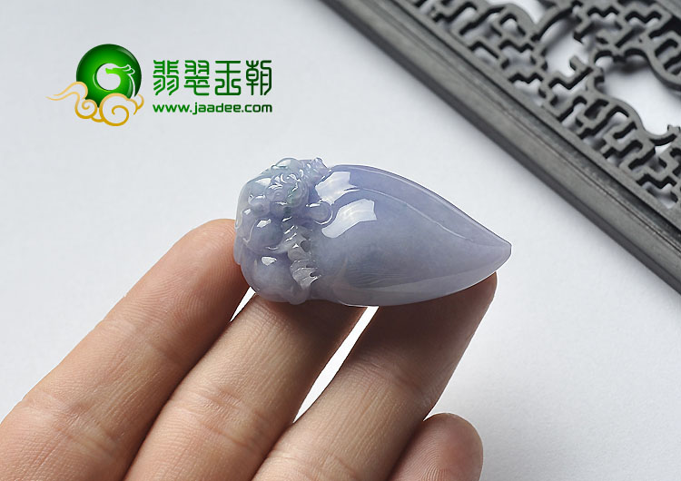糯冰种紫罗兰略飘花缅甸翡翠A货貔貅寿桃挂件
