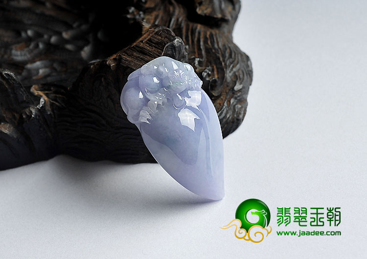 糯冰种紫罗兰略飘花缅甸翡翠A货貔貅寿桃挂件