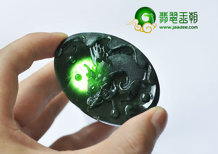 冰种墨翠缅甸翡翠A货龙牌挂件