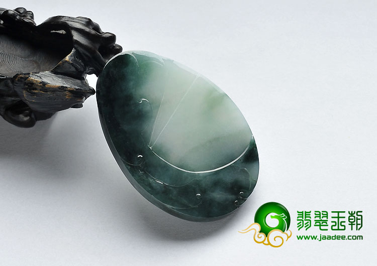 糯冰种油青缅甸翡翠a货抓住机遇挂件