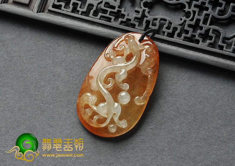 冰种红黄翡缅甸翡翠A货飞龙在天挂件