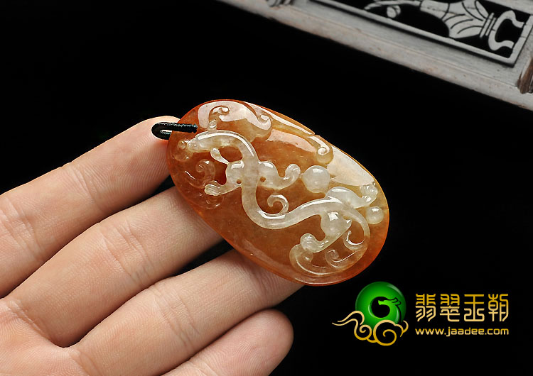 冰种红黄翡缅甸翡翠A货飞龙在天挂件