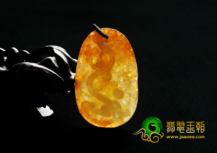 冰种红黄翡缅甸翡翠A货飞龙在天挂件