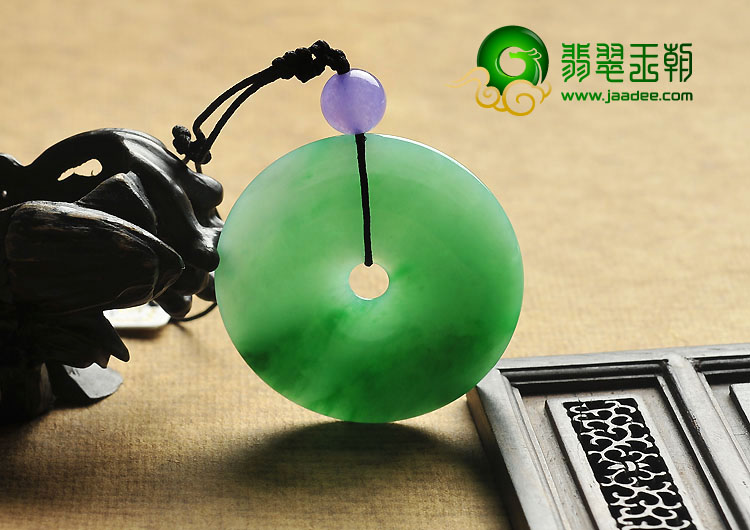 糯冰种翠色缅甸翡翠A货平安扣挂件