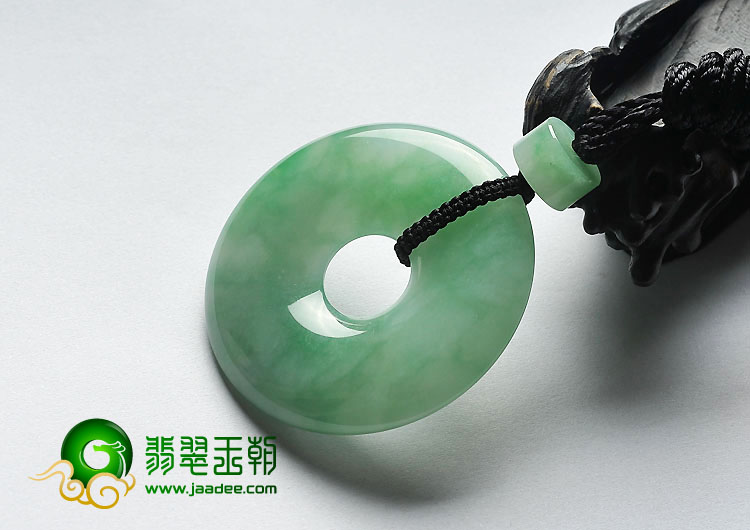 糯冰种飘翠缅甸翡翠A货平安扣挂件