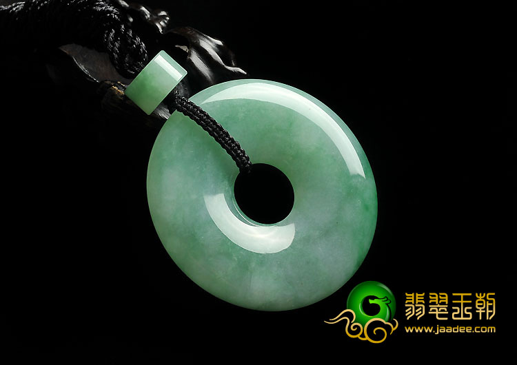 糯冰种飘翠缅甸翡翠A货平安扣挂件