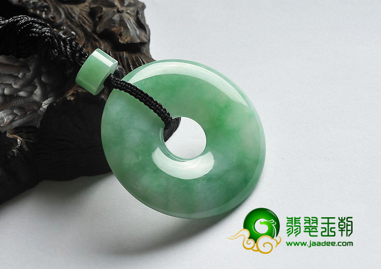糯冰种飘翠缅甸翡翠A货平安扣挂件