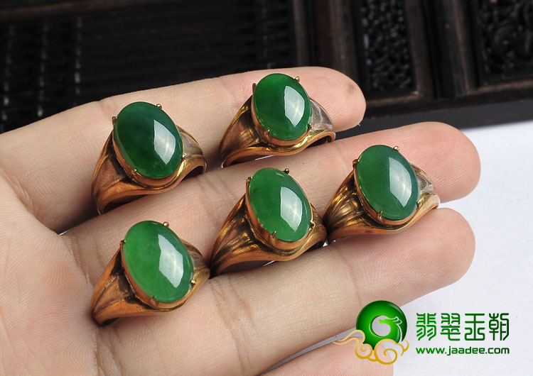 冰种菠菜绿缅甸翡翠A货戒面（单价）