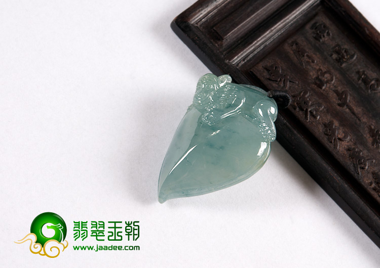 冰种晴水缅甸翡翠A货灵猴献寿挂件
