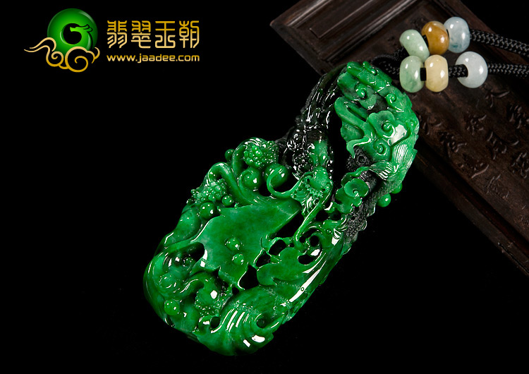 细糯种癣加绿缅甸翡翠A货龙凤呈祥挂件