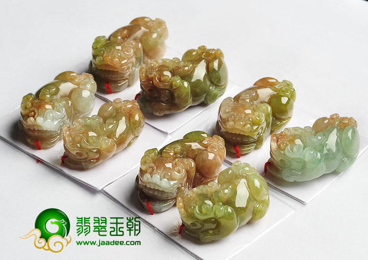 糯冰种褐翡缅甸翡翠A货貔貅挂件（每对售价）