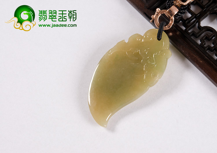 糯冰种褐黄翡缅甸翡翠A货府中有龙挂件