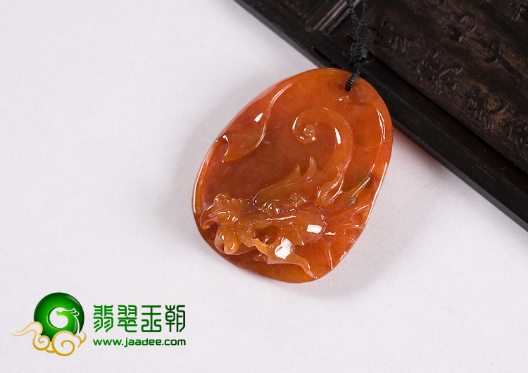 糯冰种红翡缅甸翡翠A货龙头挂件