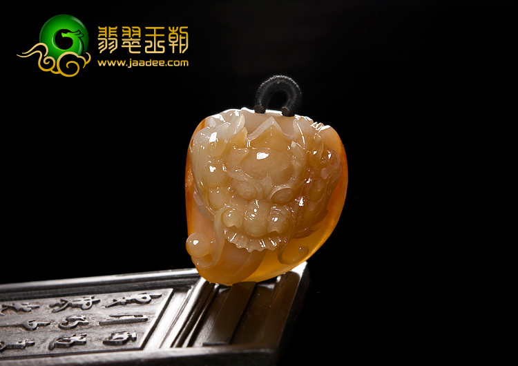 feicui糯冰种黄翡缅甸翡翠A货龙头挂件