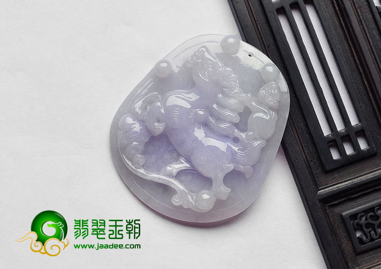 糯冰种淡紫罗兰缅甸翡翠A货马牌挂件