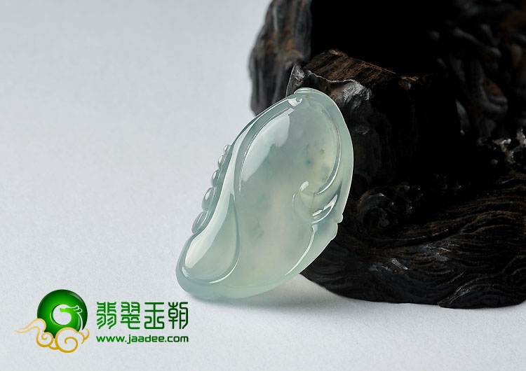 冰种晴水缅甸翡翠A货如意挂件