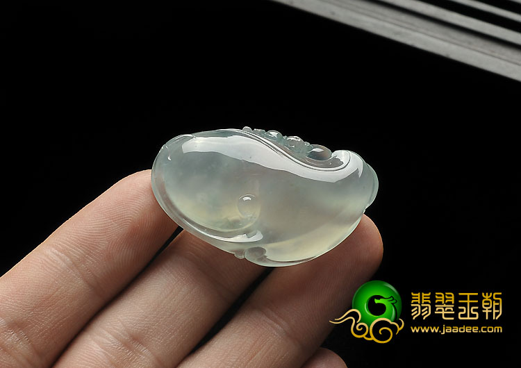 冰种晴水缅甸翡翠A货如意挂件