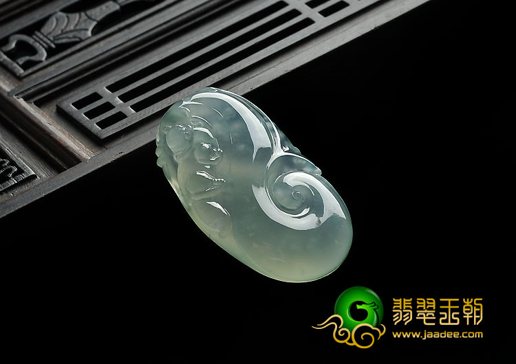 冰种晴水略飘花缅甸翡翠A货如意寿挂件