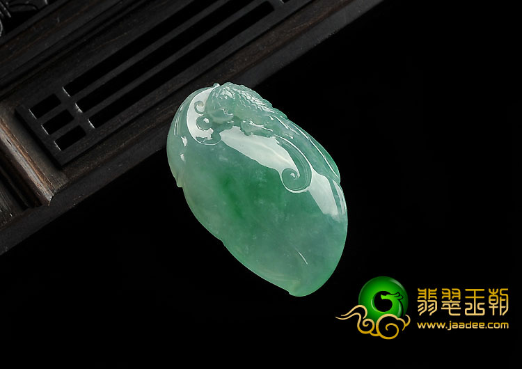 冰种苹果绿缅甸翡翠A货吉鸟献寿挂件