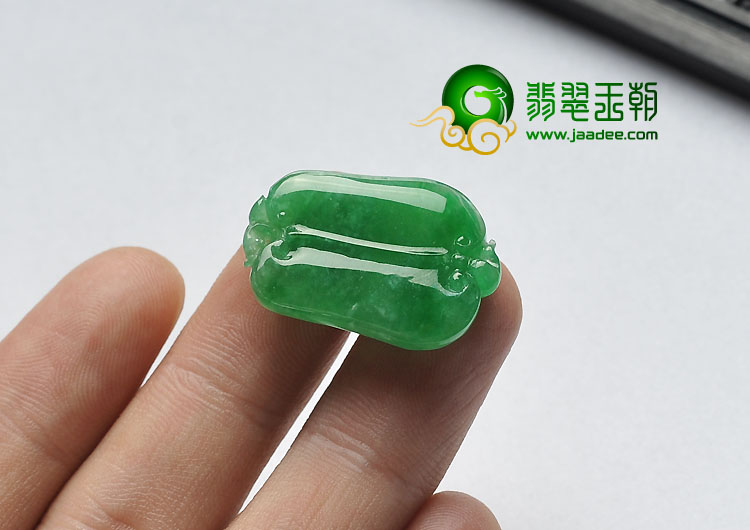 冰种正阳绿缅甸翡翠A货玉扇挂件