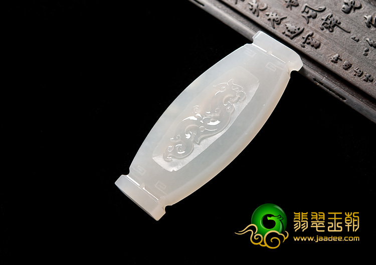 冰种缅甸翡翠A货仿古龙凤挂件