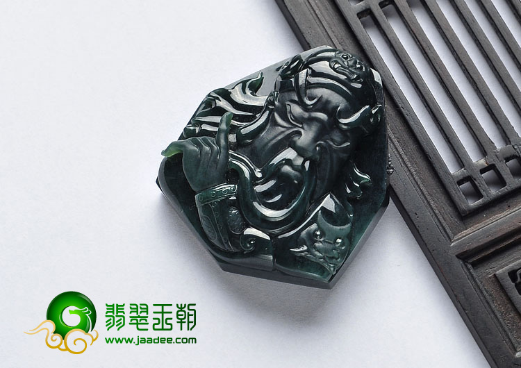 冰种墨翠缅甸翡翠A货关公头挂件