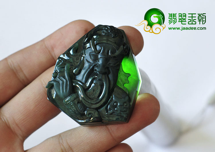 冰种墨翠缅甸翡翠A货关公头挂件