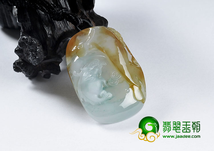 冰种褐黄翡略飘花缅甸翡翠A货鱼龙变挂件