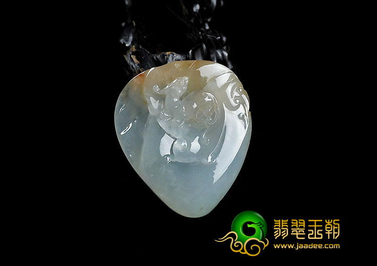 冰种淡黄翡缅甸翡翠A货天心月圆挂件