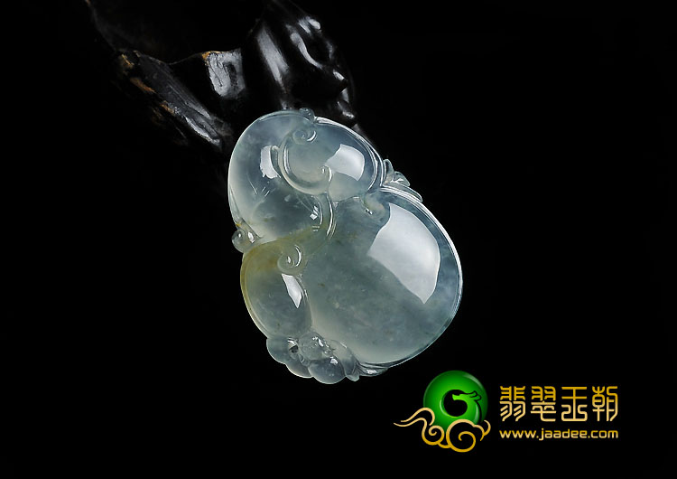 冰种飘花略带黄翡缅甸翡翠A货福禄寿挂件